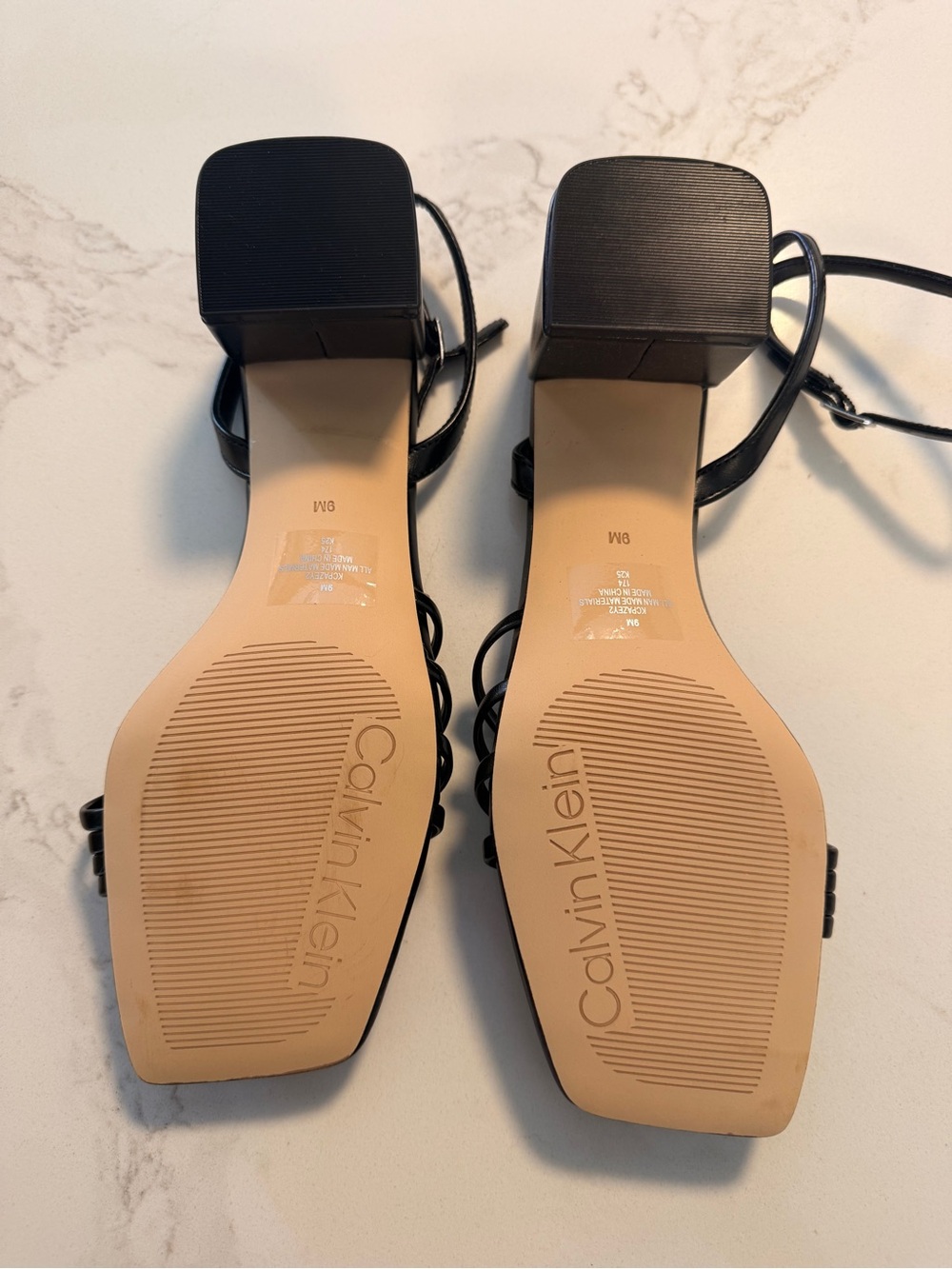 NWT! Calvin Klein Women's Pazey Strappy Block Heel Dress Sandals in black size 9 - Picture 3 of 11